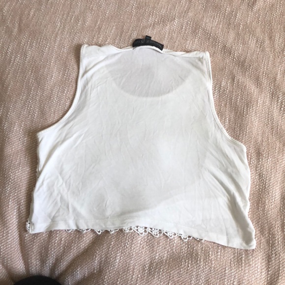 White lace crop top - Picture 2 of 2